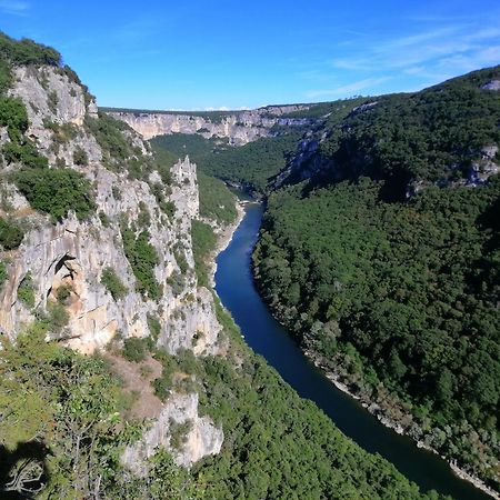 Superbe Appartement Dans Residence Avec Piscine Saint-Martin-d'Ardeche Exterior photo