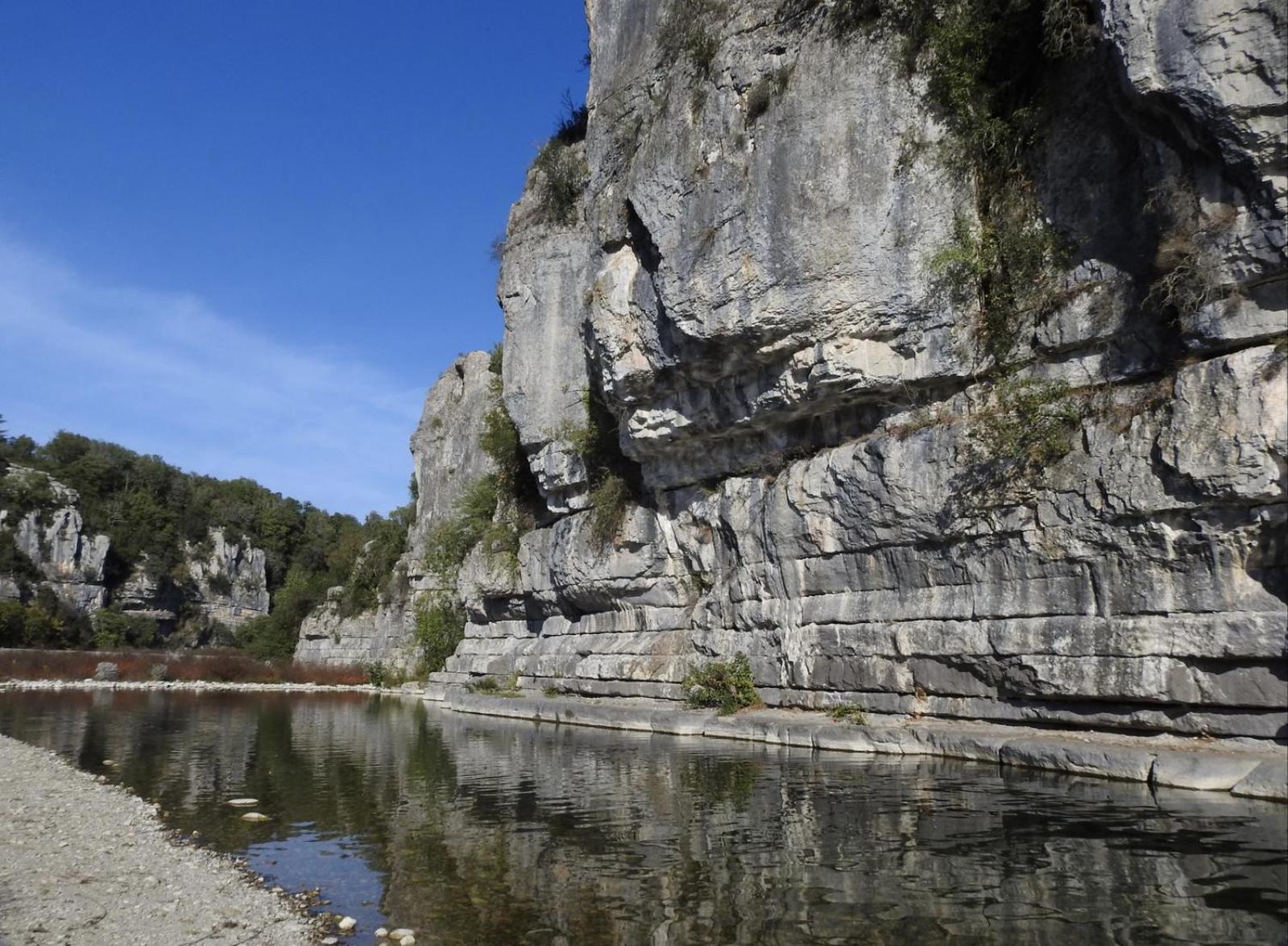 Superbe Appartement Dans Residence Avec Piscine Saint-Martin-d'Ardeche Exterior photo